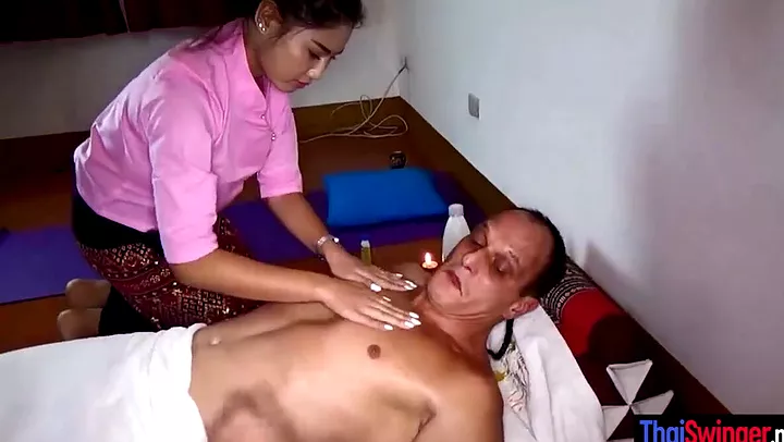 Sex tourist VIP Thai massage with a hot nasty finisher