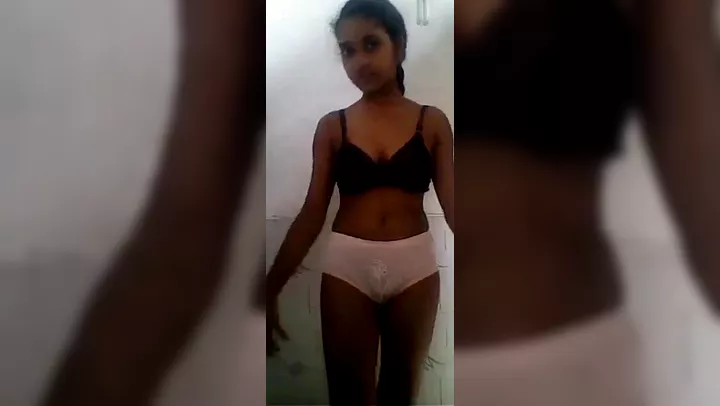 Indian Desi Girl Strip Tease Nude Hairy Pussy Show